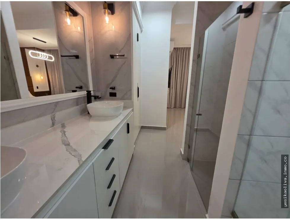 Alquiler en Obarrio Amoblado Excelente Ubicación