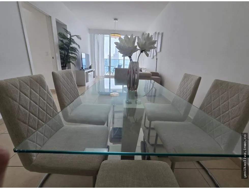 Alquiler de apartamento en Avenida Balboa