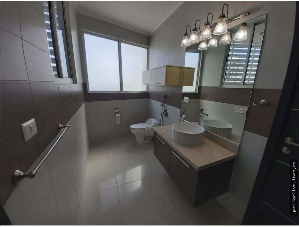 Sale of Furnished Apartment in PH Joy Tower, San Francisco