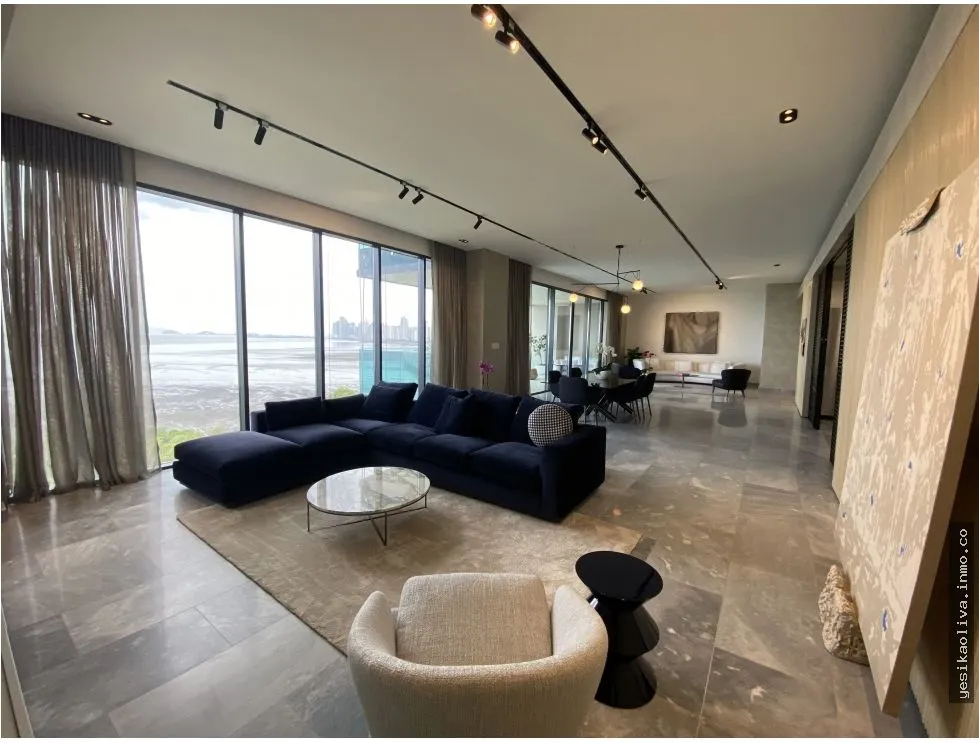 Apartment for sale in Costa del Este
