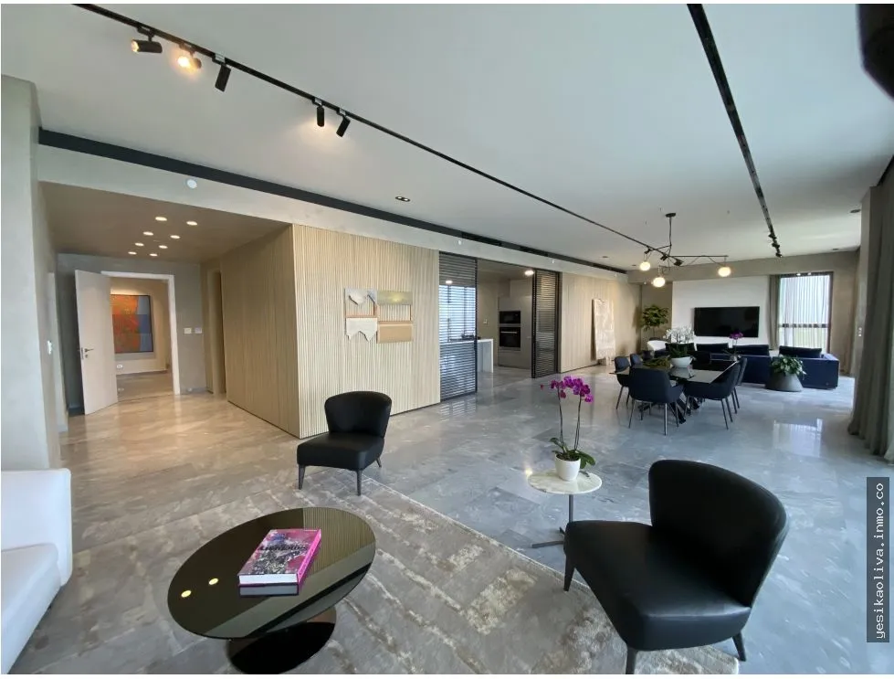 Apartment for sale in Costa del Este