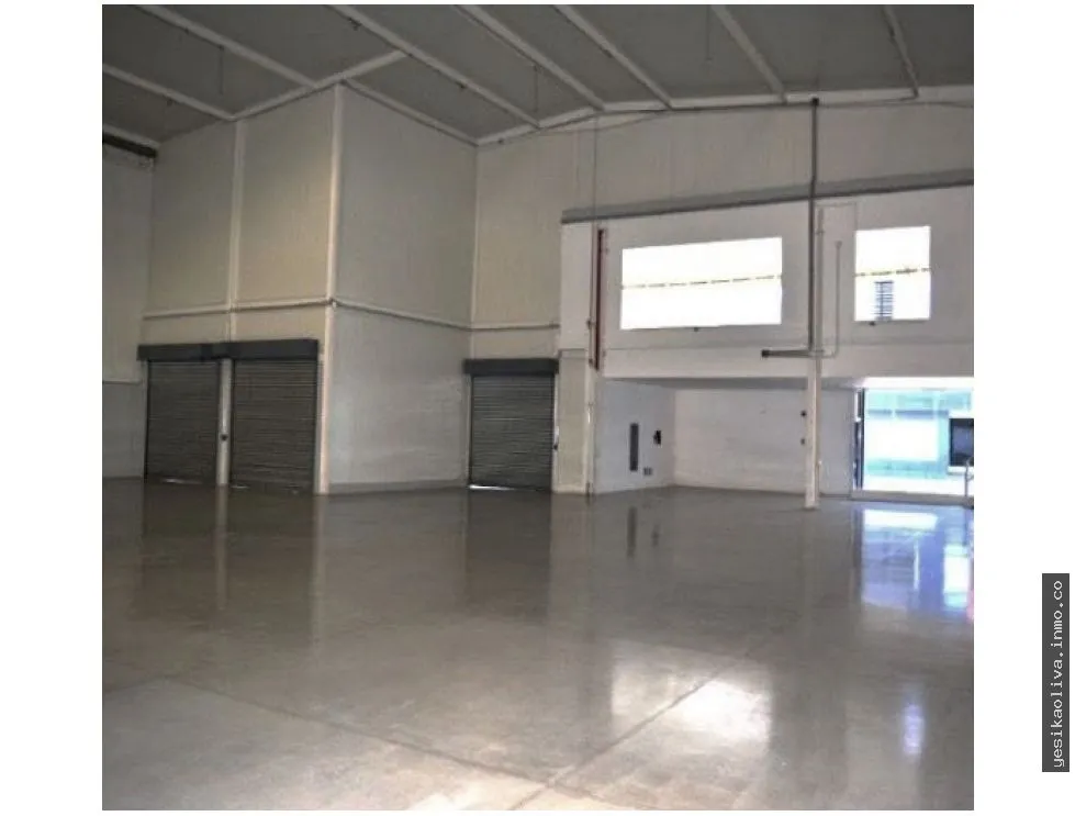 Warehouse for Sale with Tenant – 7% Return | Tocumen, Panama