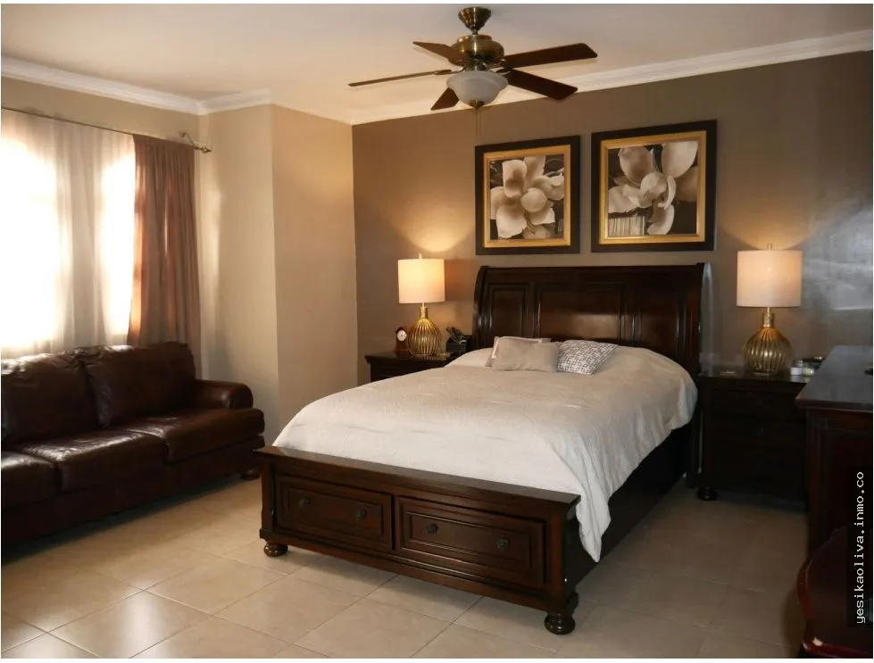 SE VENDE CASA RAINFOREST VILLAS CONDADO DEL REY