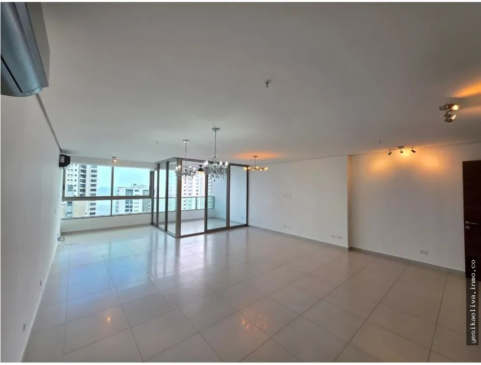 Apartment for sale in Costa del Este