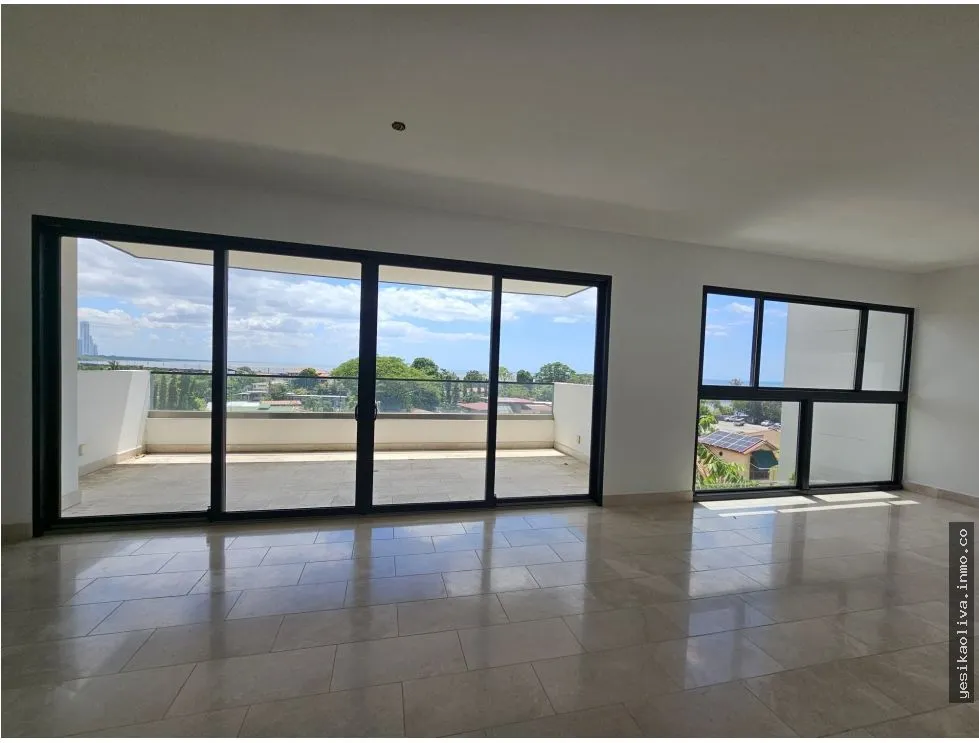 VENTA DE EXCLUSIVO APARTAMENTO EN COCO DEL MAR