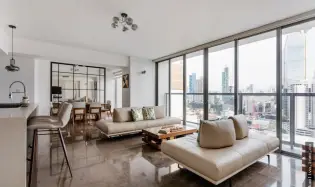 SALE OF EXCLUSIVE LUXURY APARTMENT ON AVENIDA BALBOA PH YOO