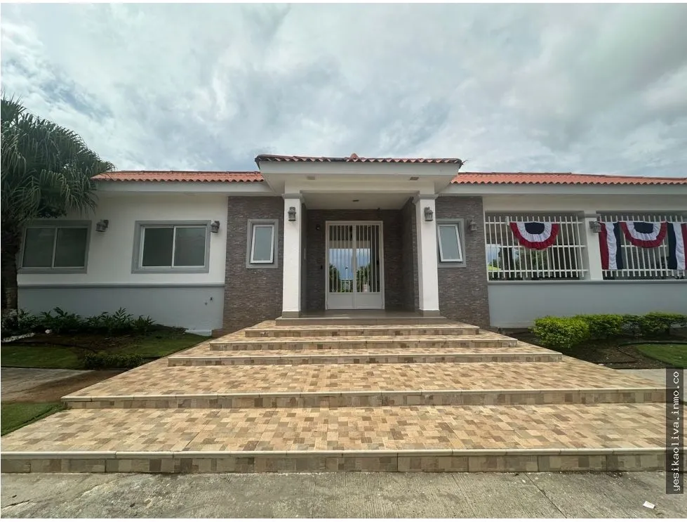 Single Family House for rent in Chorrera