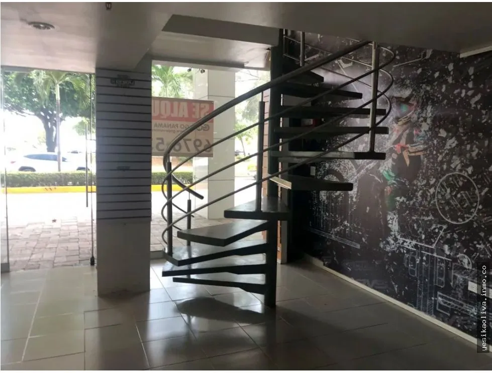 Alquiler de local comercial en Avenida Balboa