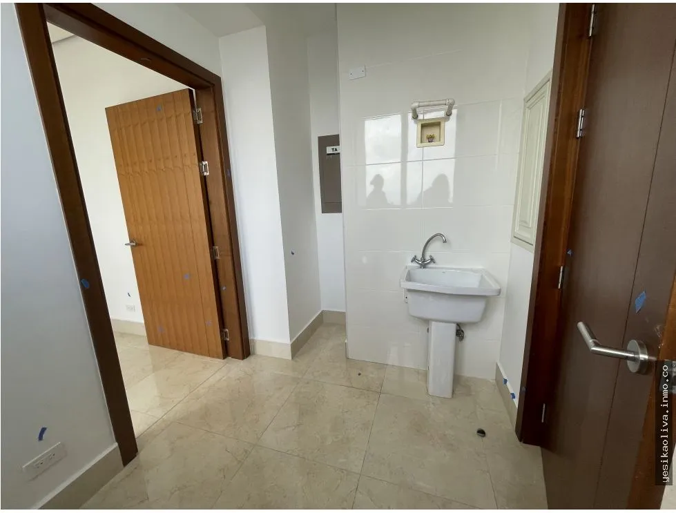 Venta de Apartamento en Costa del Este, Vista al Mar