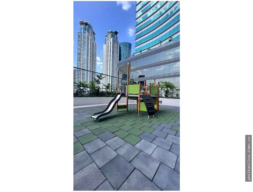VENTA DE APARTAMENTO VISTA AL MAR EN COSTA DEL ESTE PRIMERA LÍNEA.