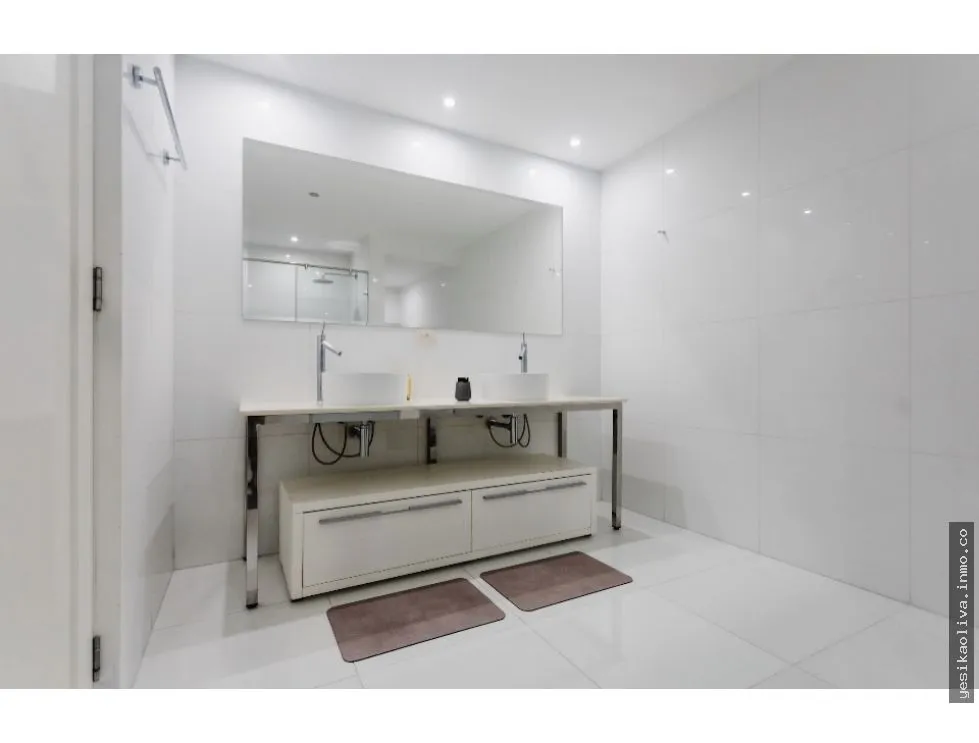 Apartment for rent in Balboa Avenue