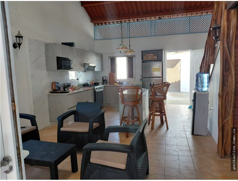 Venta de residencia en Isla Grande, Portobelo, Colon