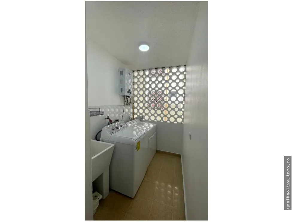 Appartement à Via Porras à louer