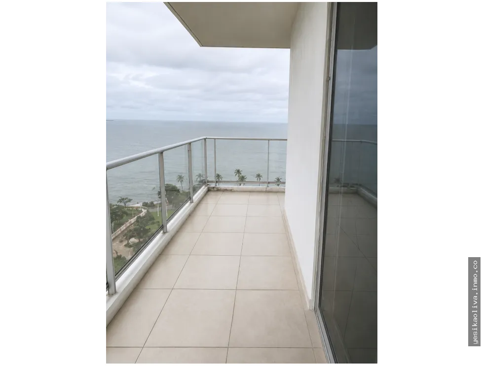 Venta de apartamento en Avenida Balboa