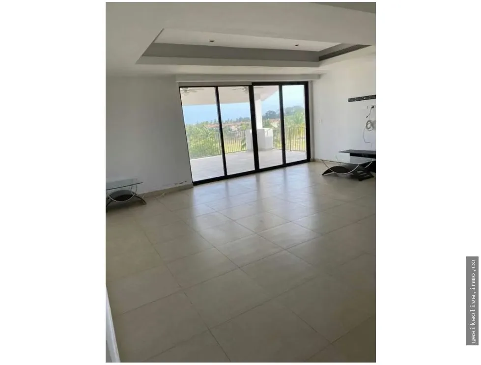 Venta de apartamento en Playa San Carlos