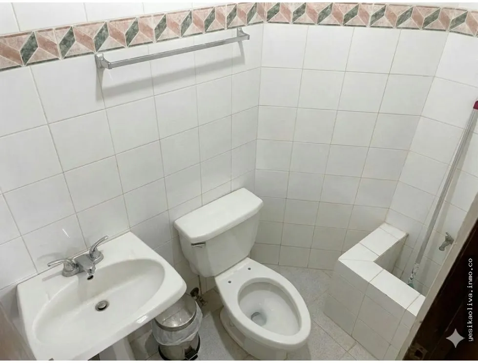 Office for Sale in Bella Vista