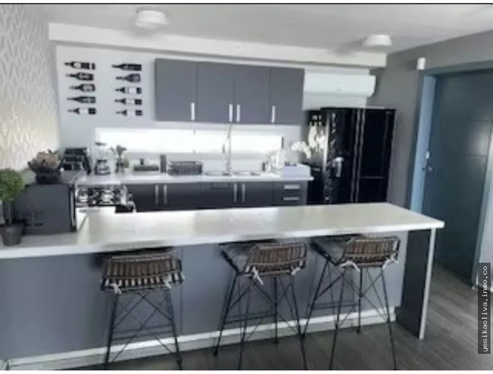 Venta de apartamento con vista al mar en Coco del Mar