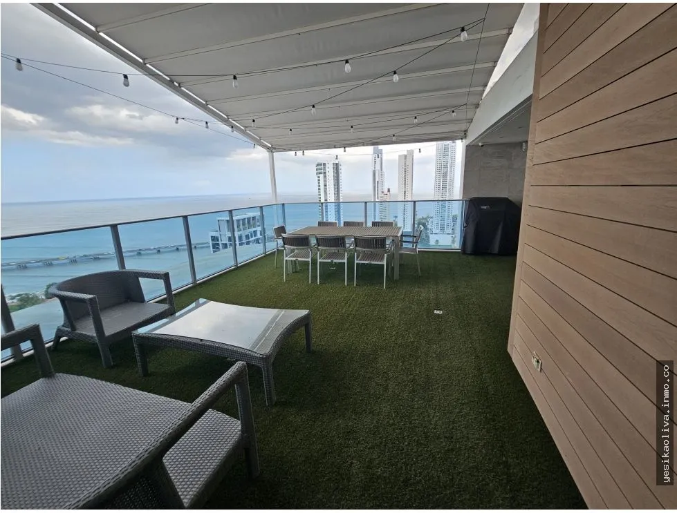 Apartamento penthouse en venta en Coco del Mar