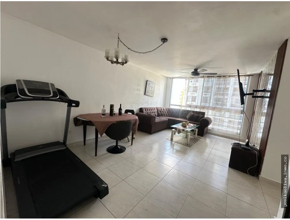 Venta de apartamento en Altos de Panamá / Condado del Rey