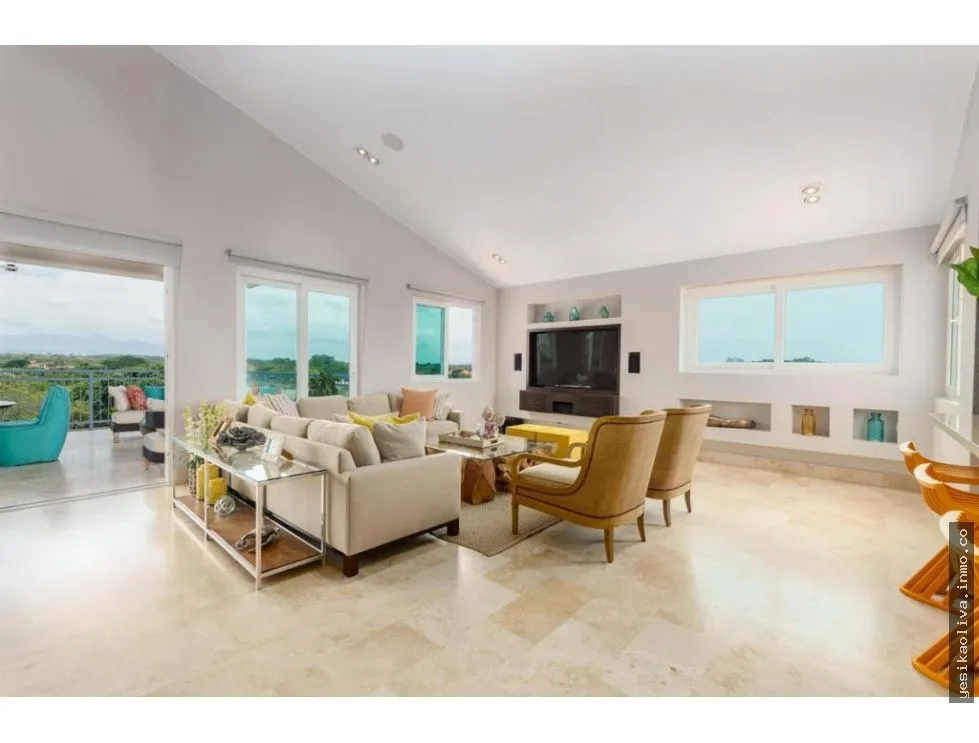 Venta Apartamento (PentHouse) en Punta Barco
