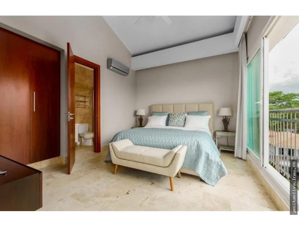 Venta Apartamento (PentHouse) en Punta Barco