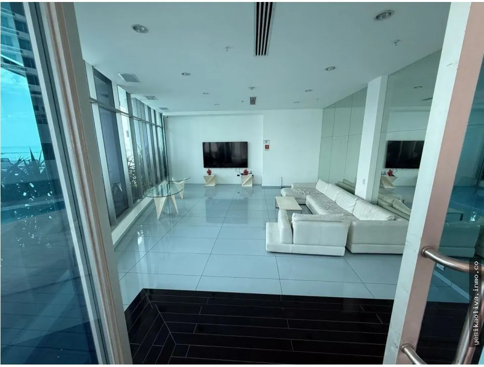 Apartamento en Alquiler Amoblado Avenida Balboa
