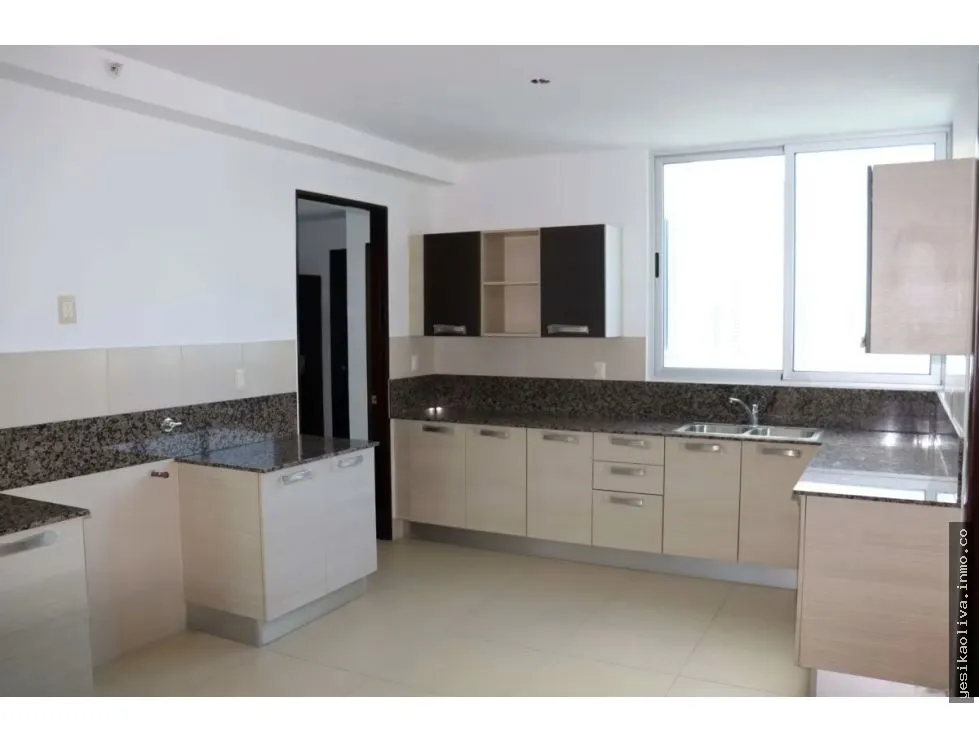 квартира в Costa del Este на продажу