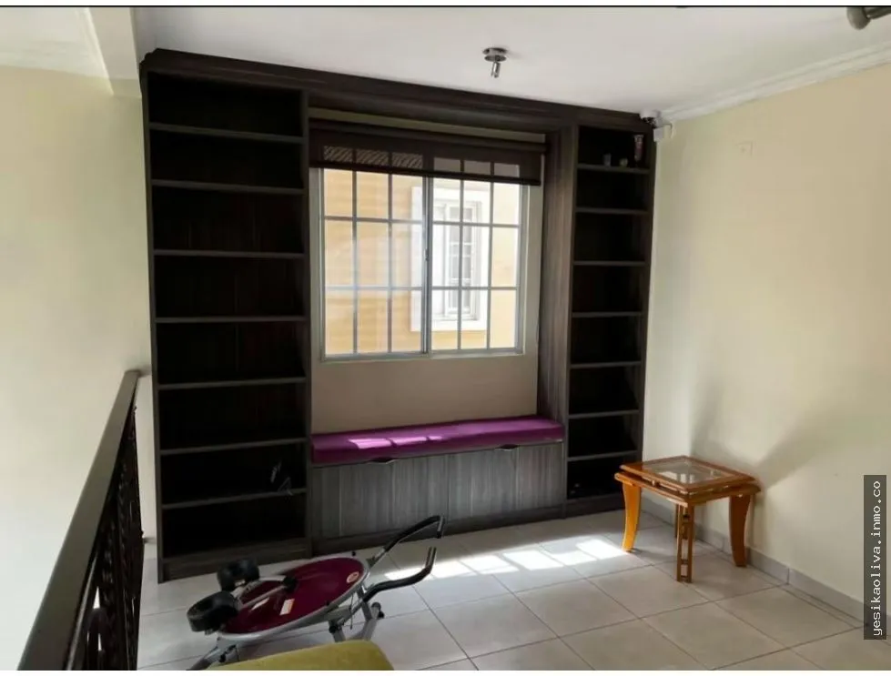 Venta de Residencia Campo Limberg