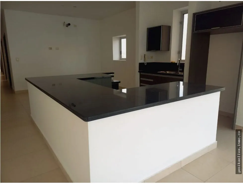 Alquiler de Apartamento en Ave Balboa