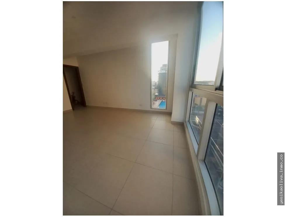 Alquiler de Apartamento en Ave Balboa
