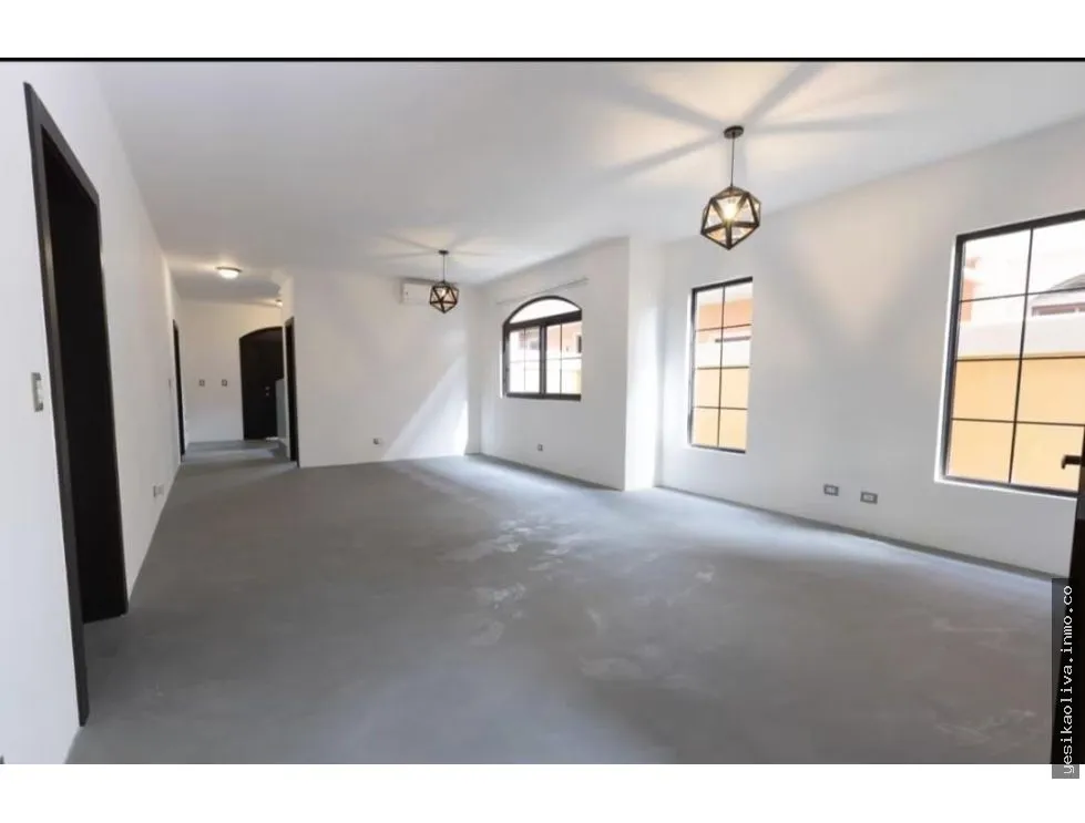 Venta de Residencia Costa Sur