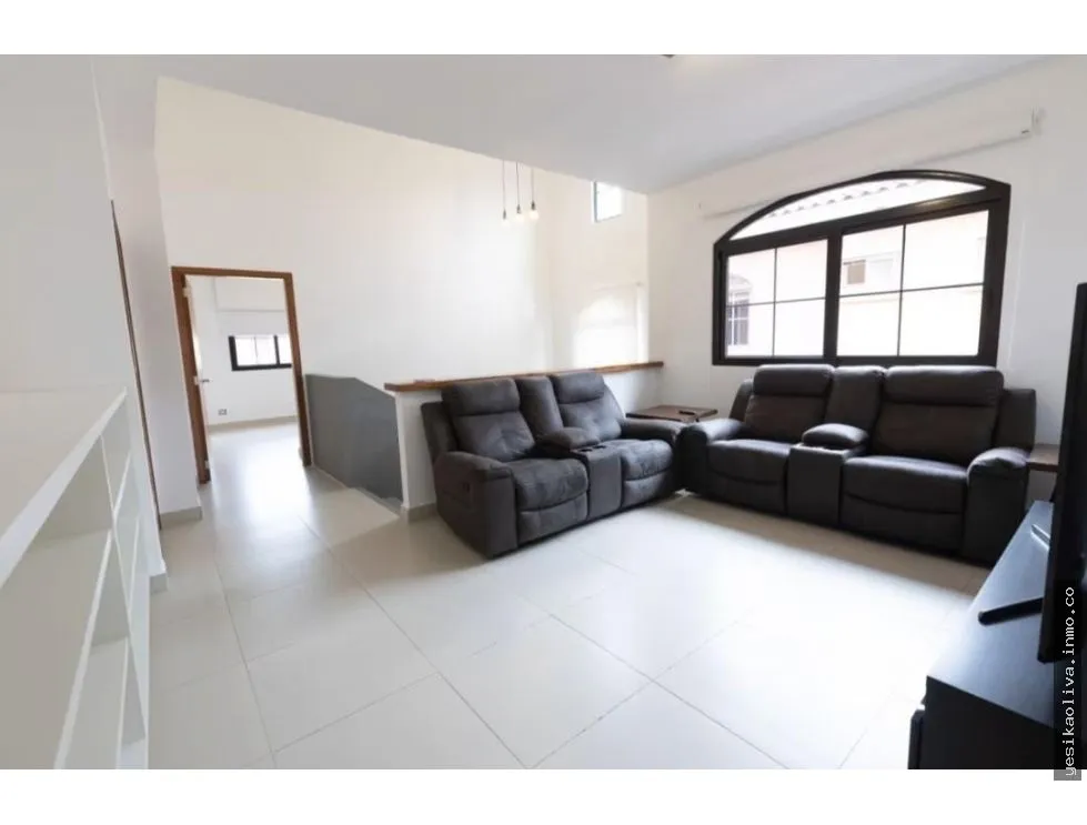 Venta de Residencia Costa Sur