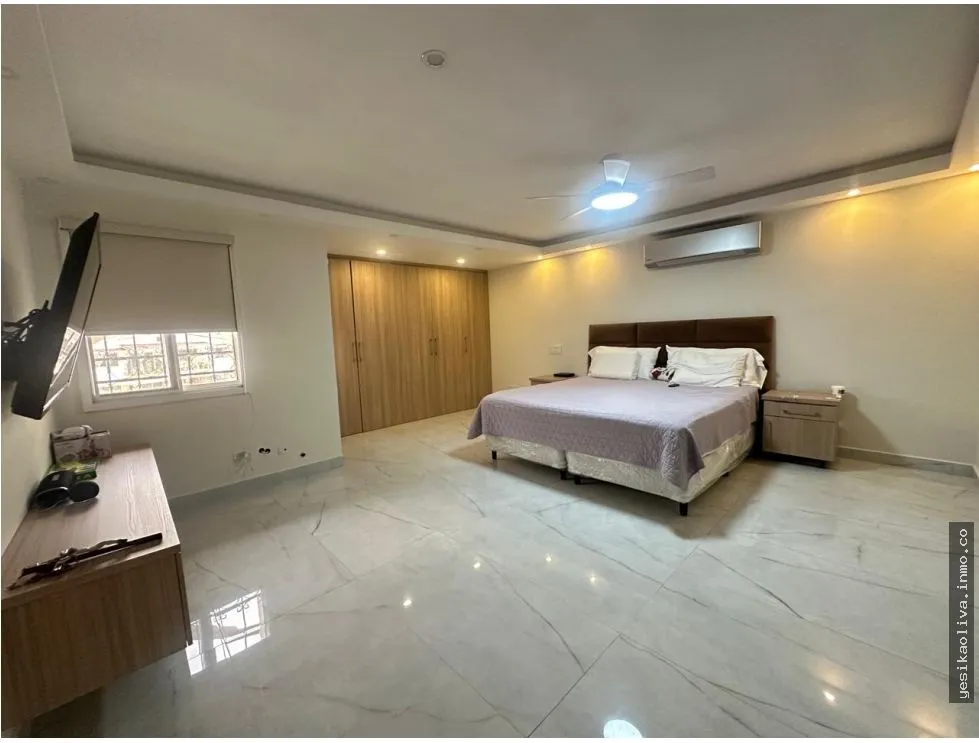 House Rental in La Alameda