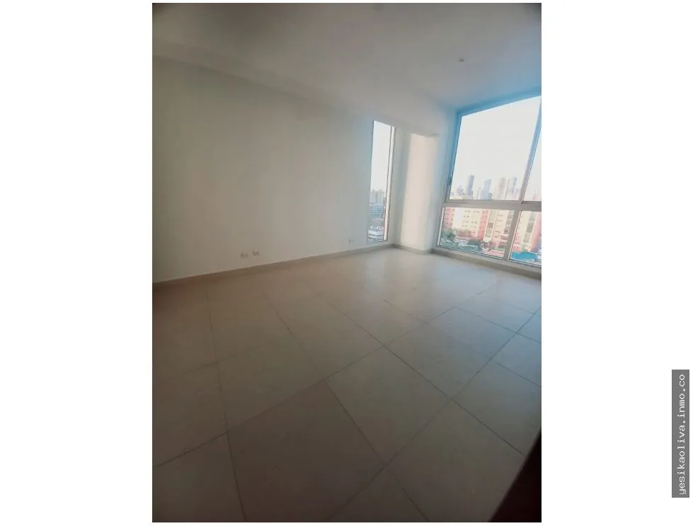 Venta de apartamento en Avenida Balboa