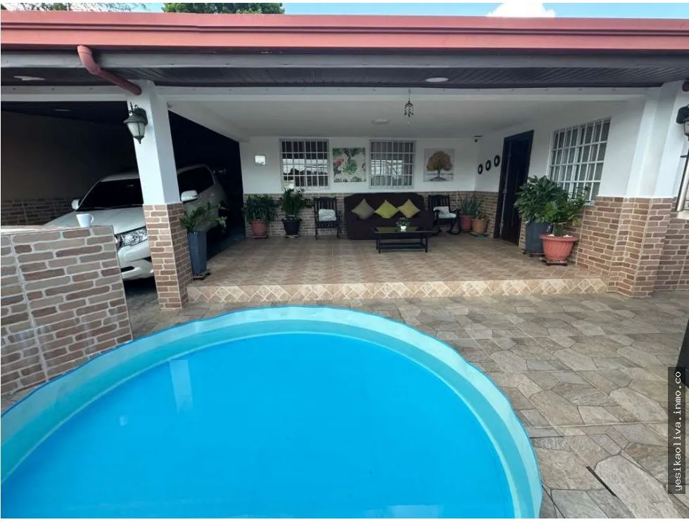 Venta de casa en Tocumen