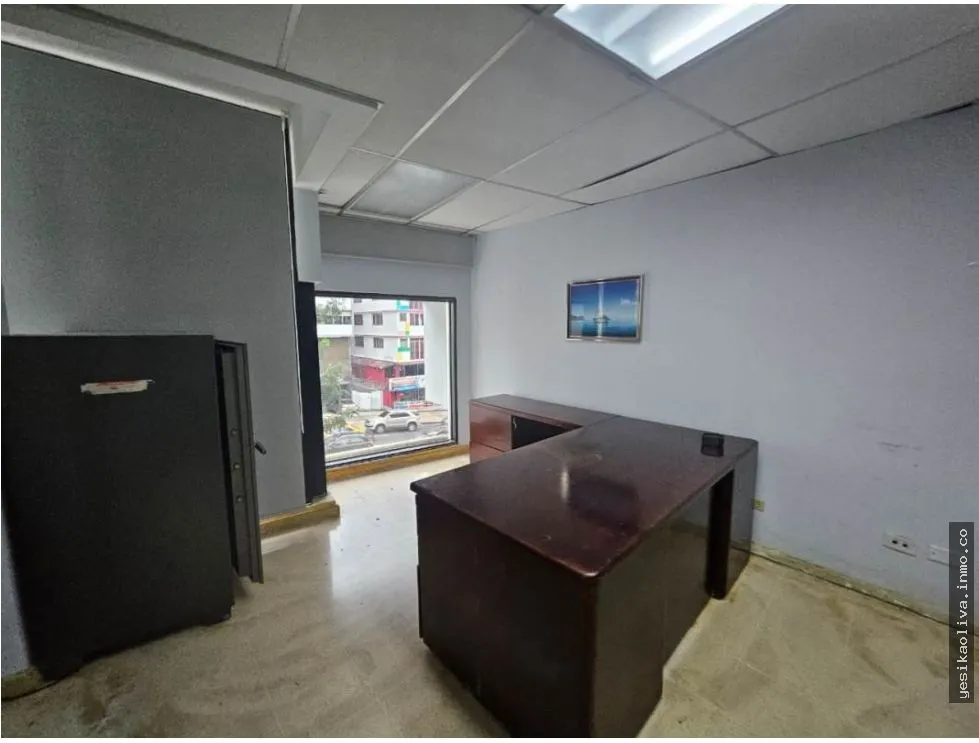 Espace commercial à Bella Vista à louer