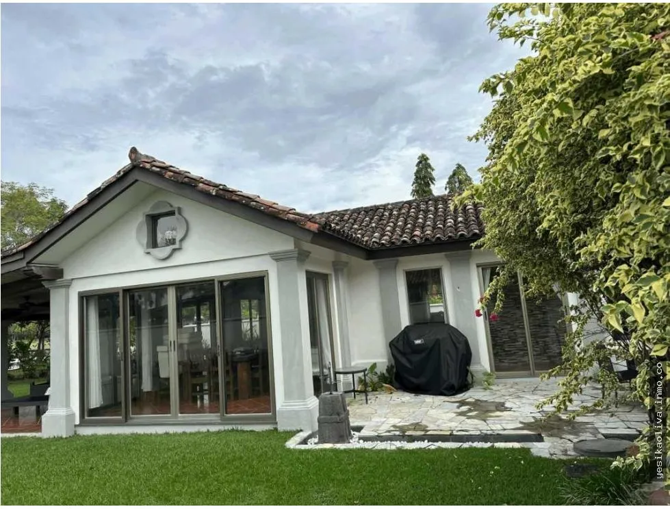 Venta de  Casa en Buenaventura