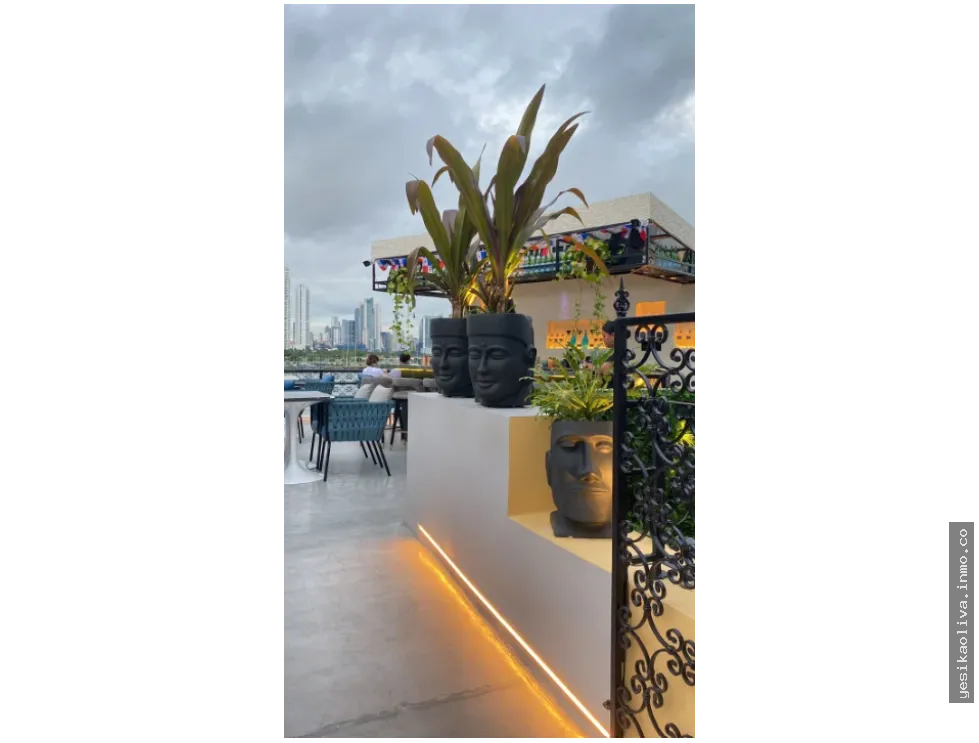 Venta de Local Comercial en Casco Viejo