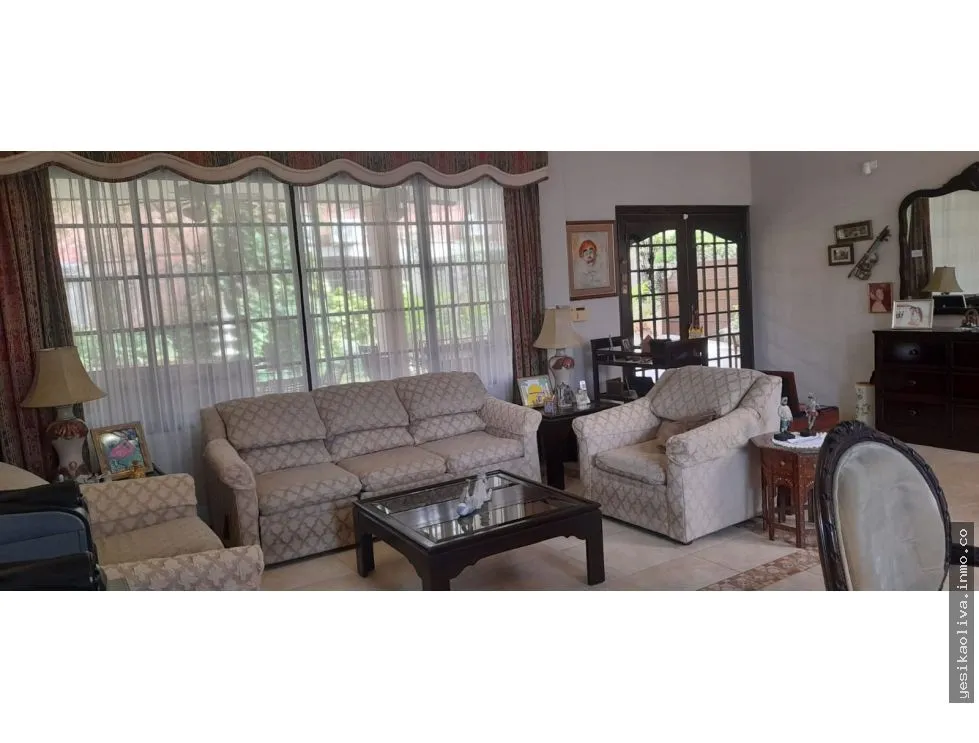 Venta de residencia en El Carmen