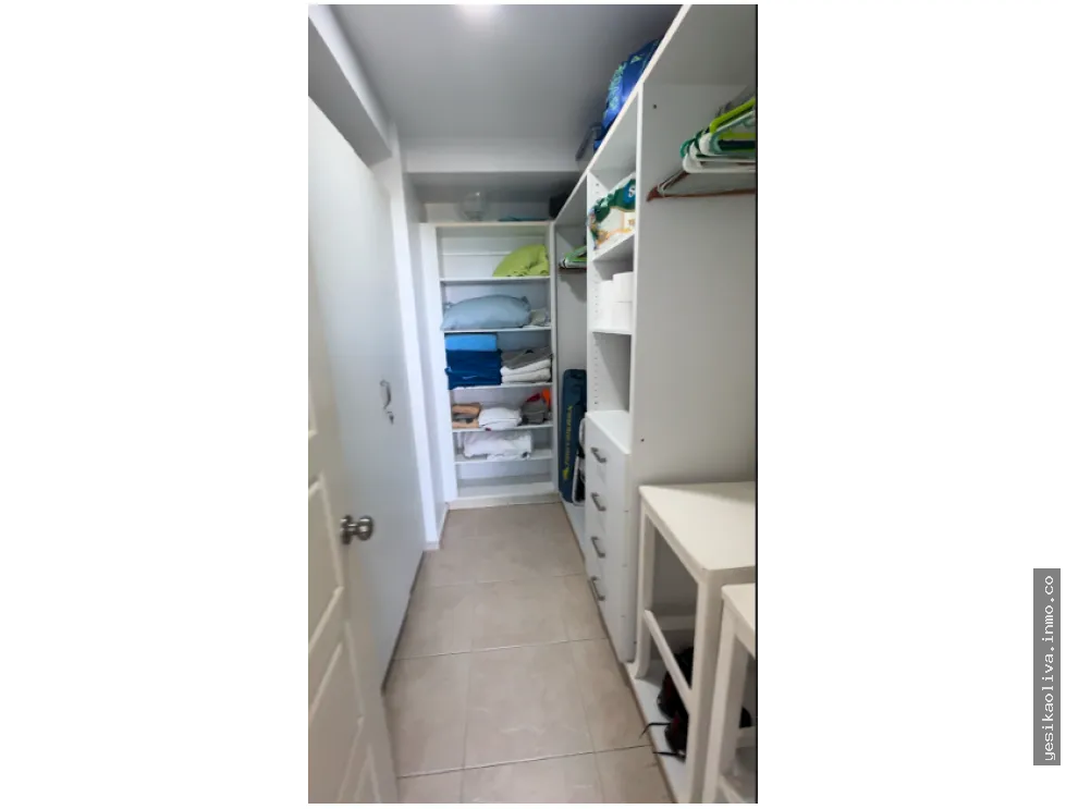 Apartment for Sale in Coronado