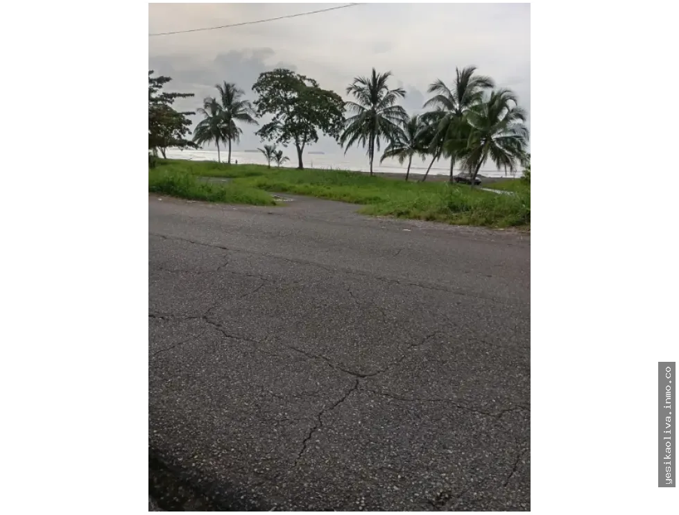 Venta de Terreno (Playa) Colon