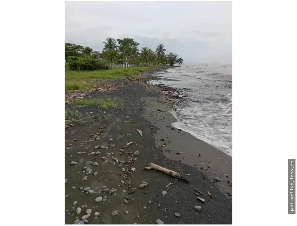 Venta de Terreno (Playa) Colon