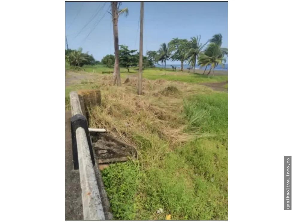 Venta de Terreno (Playa) Colon