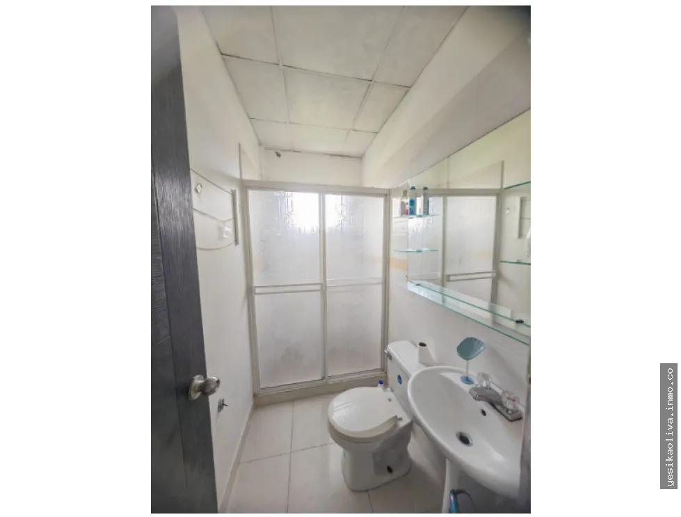 Venta de Apartamento Las Acacias/ Amoblado
