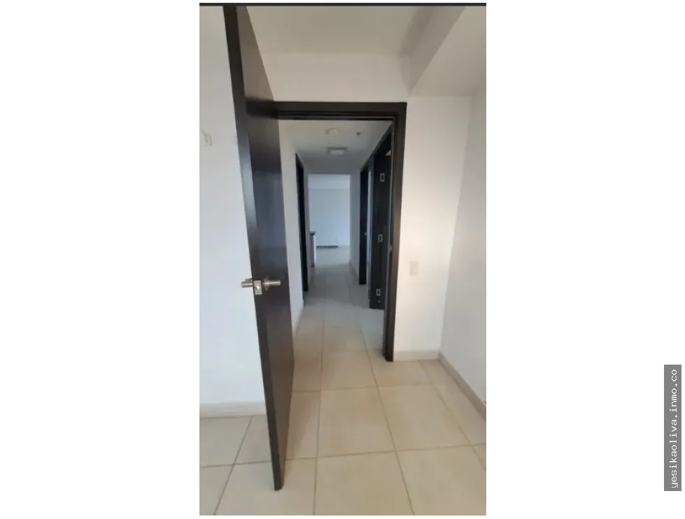 Appartement à Parque Lefevre à vendre