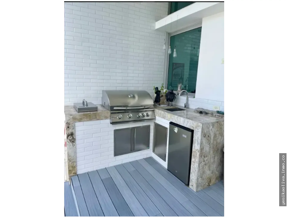 Alquiler de Residencia Altos del Golf / Casa Moderna