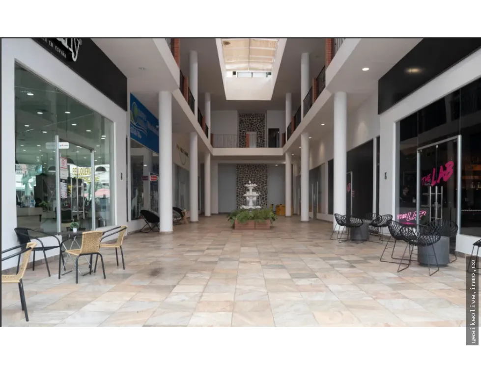 Espace commercial à Bella Vista à louer