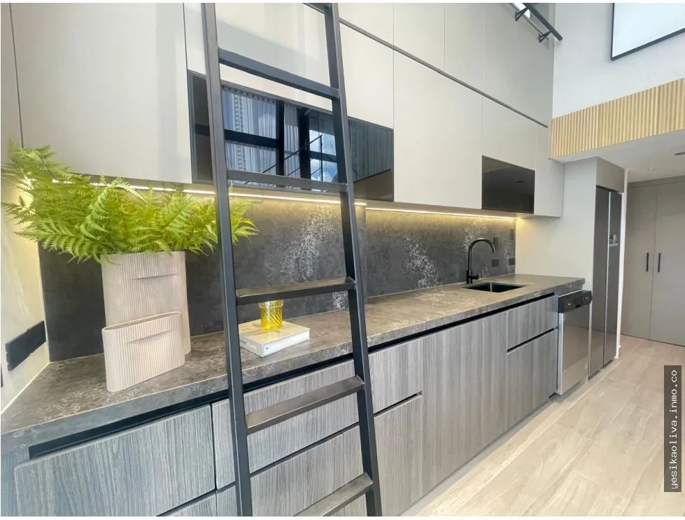Apartment Sale in Coco Del Mar