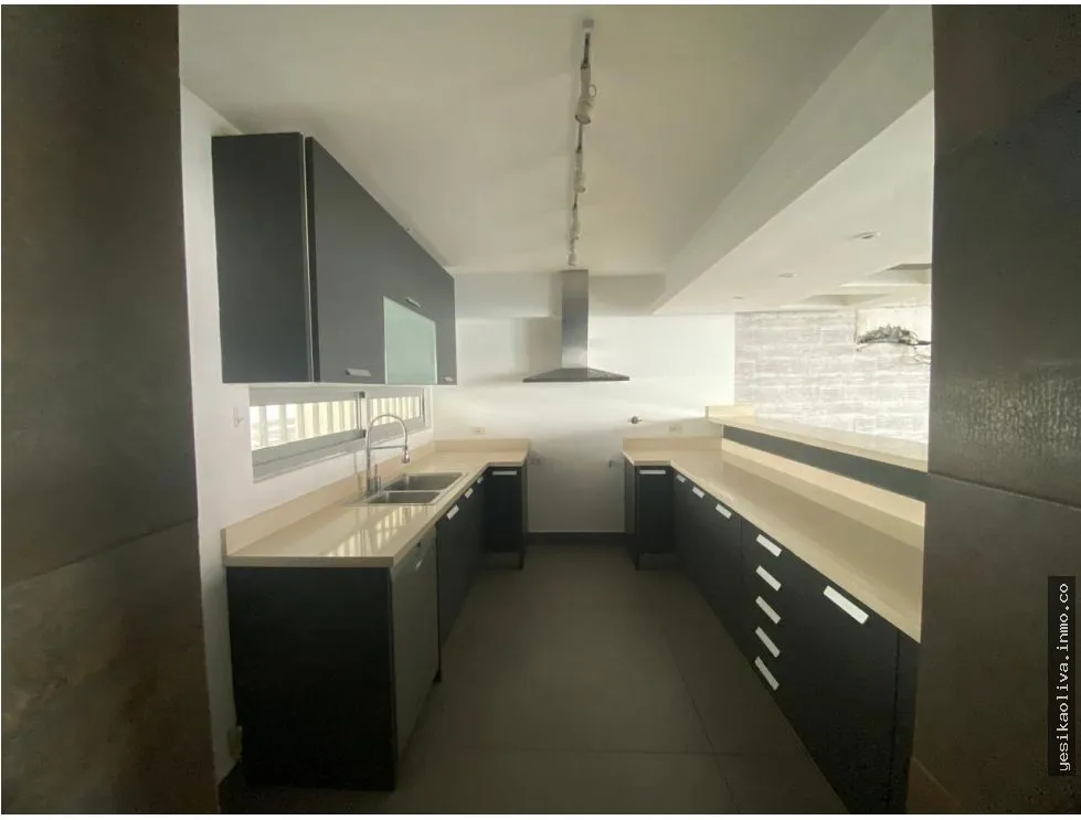 Apartment for Sale in Coco del Mar