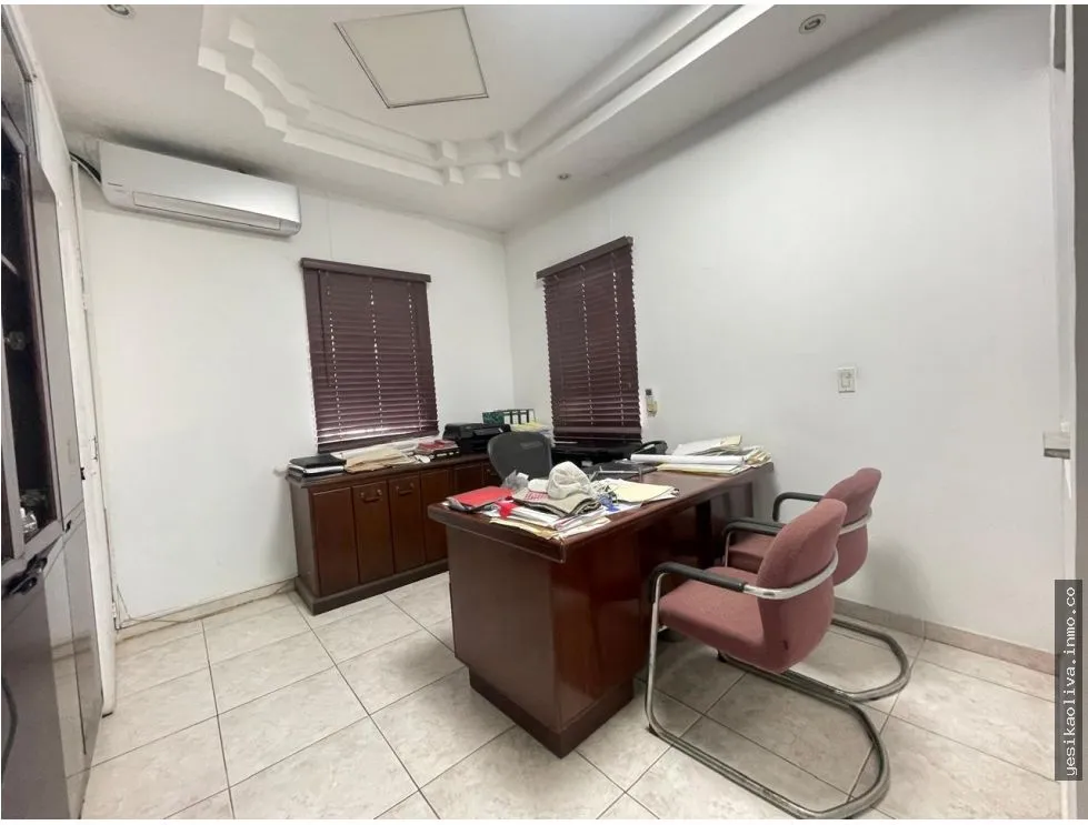 Alquiler de Casa Comercial en La Alameda